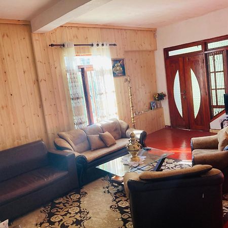 La Rose Guest House Nuwara Eliya Exteriér fotografie